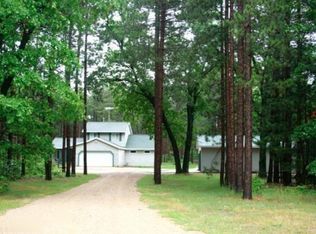 6122 Barberry Ave, Newaygo, MI 49337