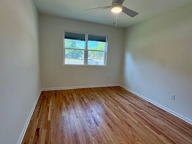 664 Windermere Blvd #B — Photo 17