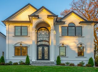 128 Central Ave, Rochelle Park, NJ 07662