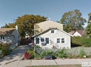 93 Bennett Ave, Roosevelt, NY 11575