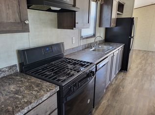 2701 Huizenga St #71, Muskegon, MI 49444
