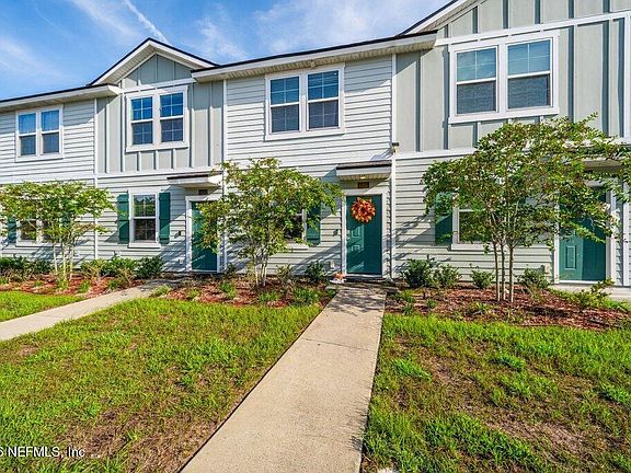 2nd image of 8241 WATERCOURSE Way