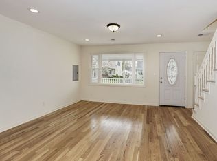 27 3rd St, Sayreville, NJ 08872
