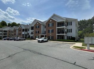 6502 Ridenour Way E APT 1B, Eldersburg, MD 21784