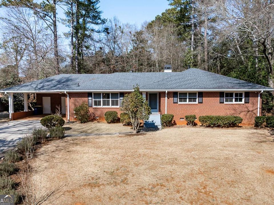 1st image of 210 Pine Valley Dr