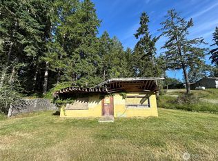 1012 E Herron Blvd NW, Lakebay, WA