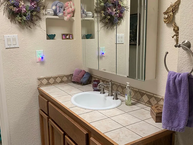 Bathroom #2