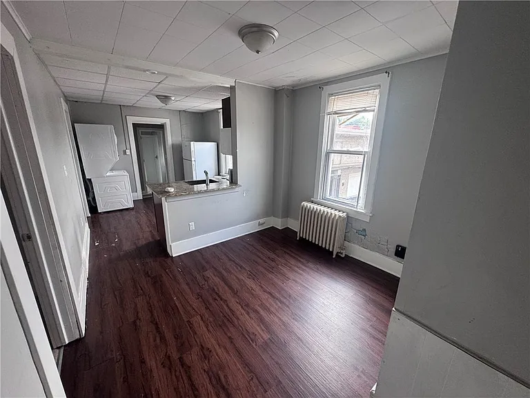 520 Brinton Ave #2R — Photo 8