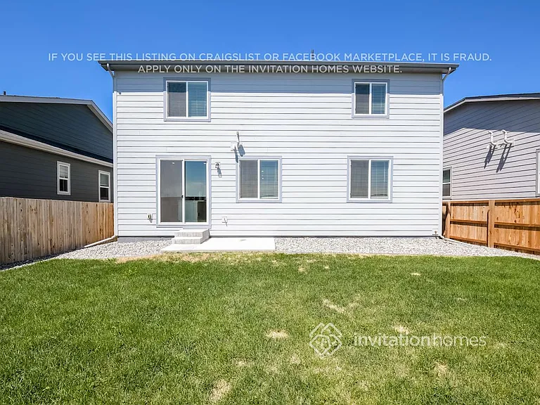 899 Harvard St — Photo 17