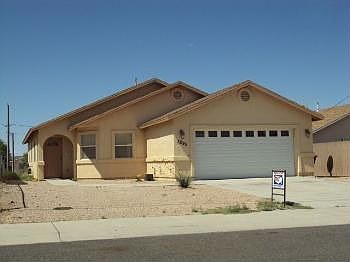 1st image of 3295 N Yuma St