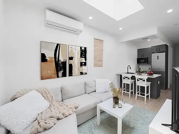 195 Meserole Street image 1 of 4