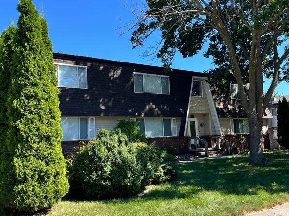 3527 Pheasant Ln APT 9, Waterloo, IA 50701