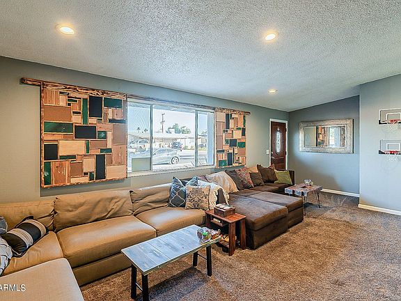 5th image of 2015 E Bayberry Ave