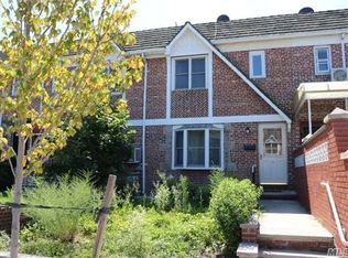 8248 61st Rd, Middle Village, NY 11379