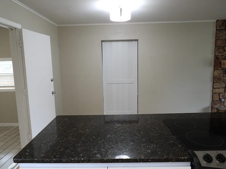 4056 E 25th Pl — Photo 14