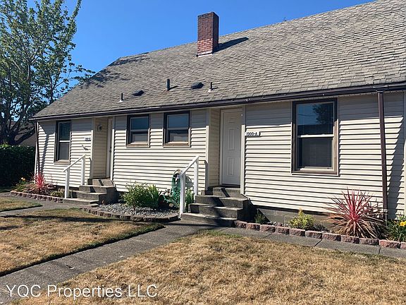 3rd image of 1900 W 31st St