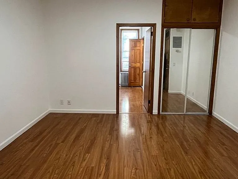 30-38 37th St #3 — Photo 5