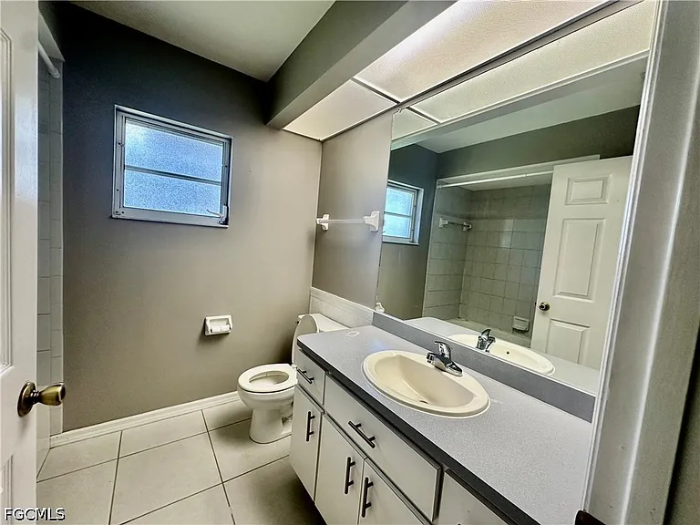 17150 Knight Dr — Photo 8