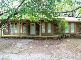 310 N Chestnut St, Hartford, AR 72938