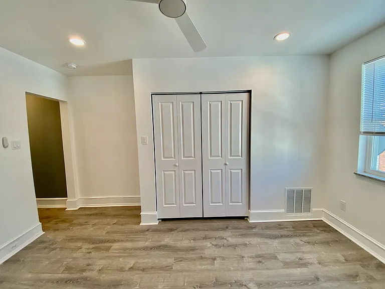 2532 S Broad St #2 — Photo 19