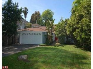 5249 Leghorn Ave, Van Nuys, CA 91401