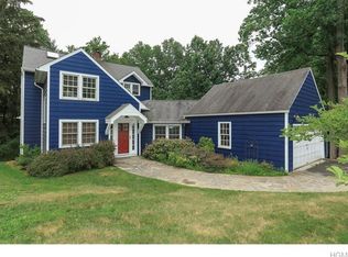 1300 Winslow Dr, Yorktown Heights, NY 10598