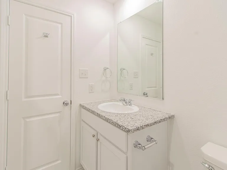 1122 Arborwood Dr — Photo 16