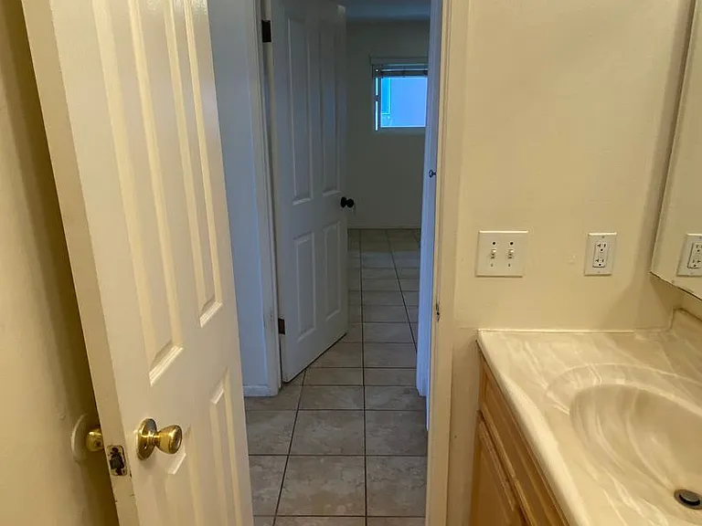 6561 Del Playa Dr — Photo 16