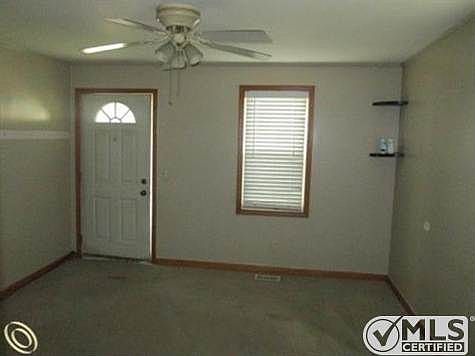 5-Living Room View 2.JPG
