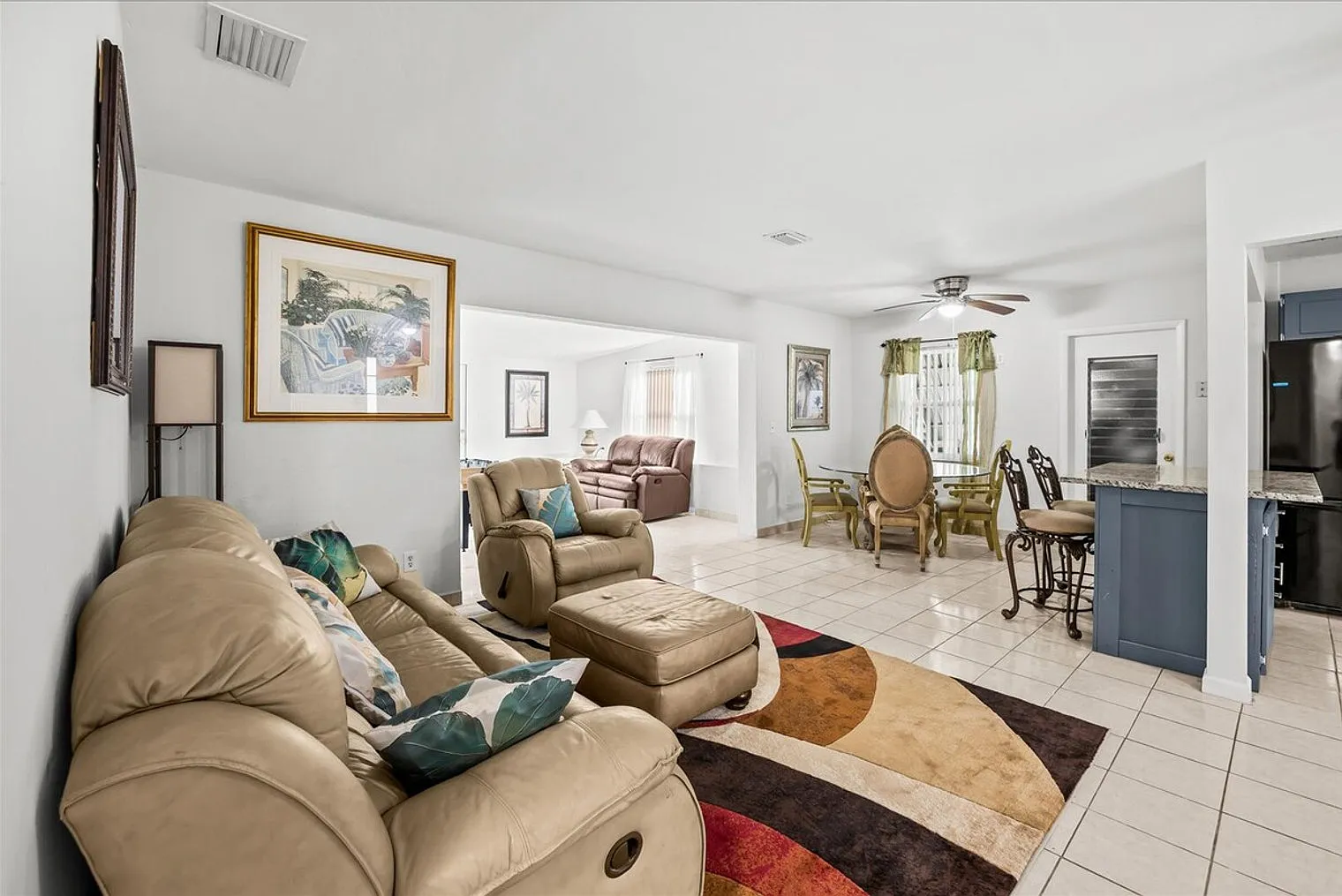 2 bed, 1.0 bath, $6,319 — Photo 4