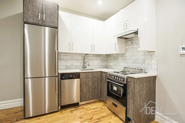 Rented by Ideal Properties Group | media 3