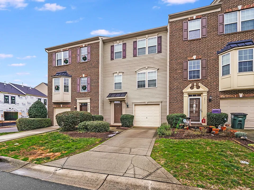 7707 Jackson Pond Dr