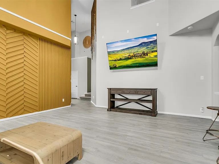 5338 Walker St — Photo 7