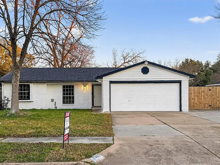 1307 Saddle Rock Dr — Photo 40