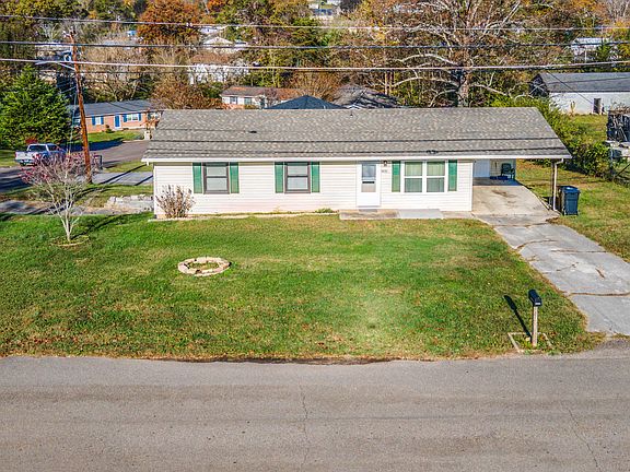 3rd image of 5632 Lon Roberts Dr