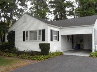 301 Old Farm Rd, Springfield, MA 01119