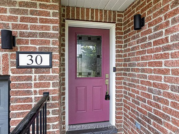 3rd image of 30 Springdale Dr