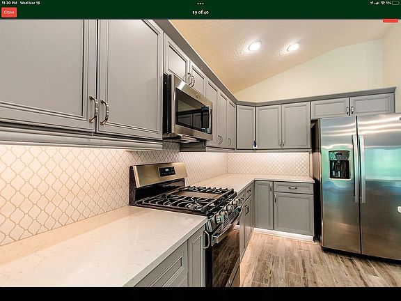 3rd image of 325 Morrison Pl
