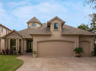 8830 Cross Country Dr, Humble, TX 77346