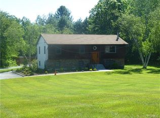 709 Bloomingburg Rd, Bloomingburg, NY 12721