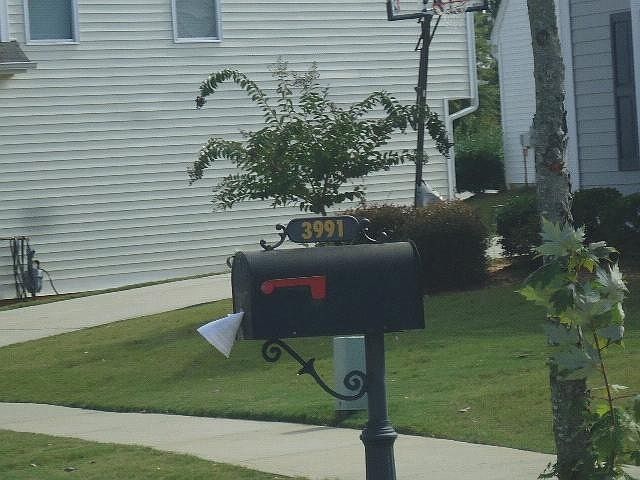 1st image of 3991 Village Main St