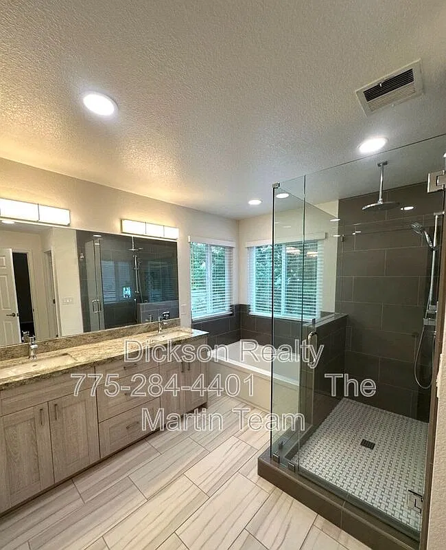 3 bed, 2.5 bath, 1854 sqft, $2,795 — Photo 4