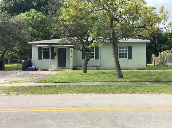 1713 NW 14th Court, Fort Lauderdale, FL 33311