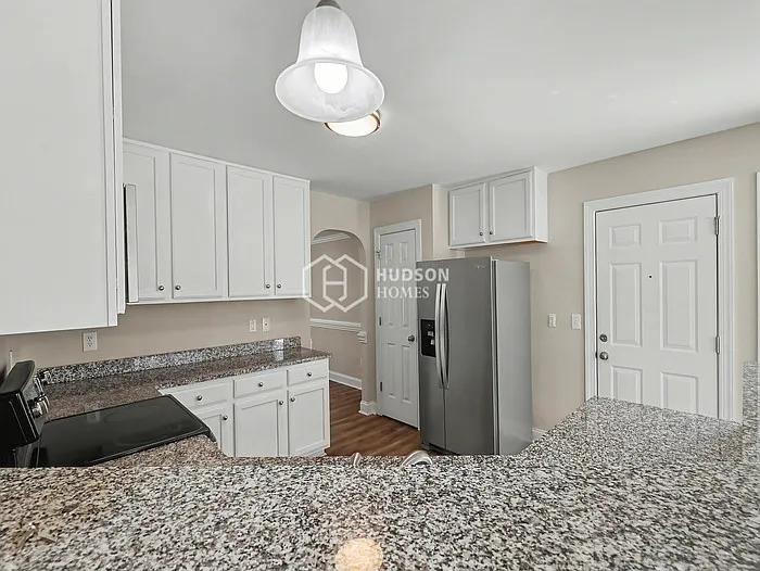 1728 Heisser Ln — Photo 11