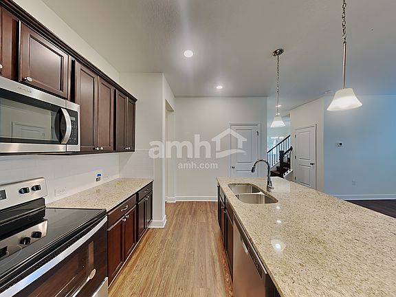 4th image of 3414 Bridge Haven Dr