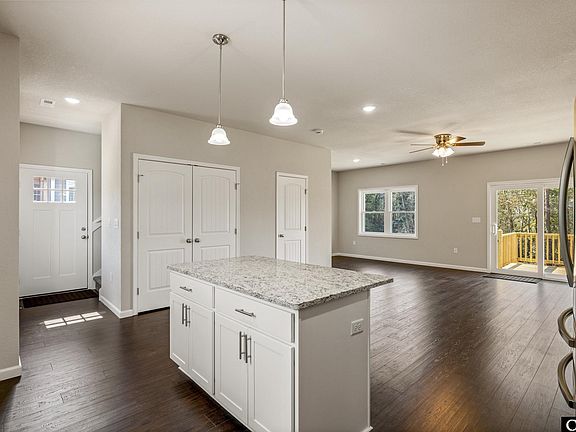 5th image of 1101 Harbour View Dr Lot 46