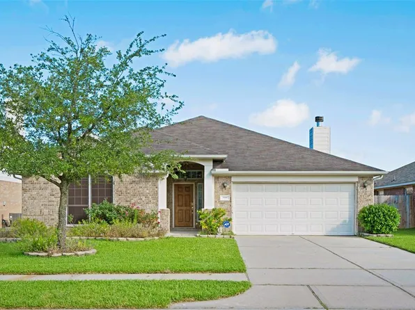 2006 Creek Shore Ln, Pearland, TX 77581