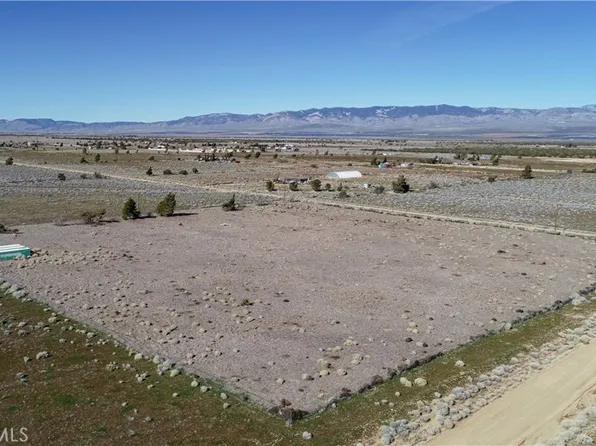 180 E Ave E #W, Lancaster, CA 93535