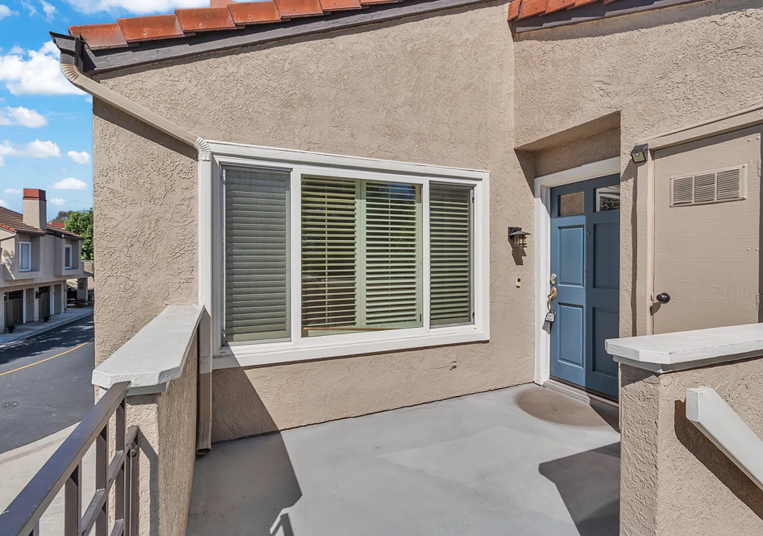 61 Stanford Ct #77 — Photo 3