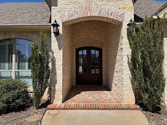 5th image of 1610 Stonetrail Dr